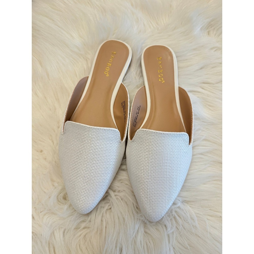Bamboo NWOB 6.5 cream slides‎